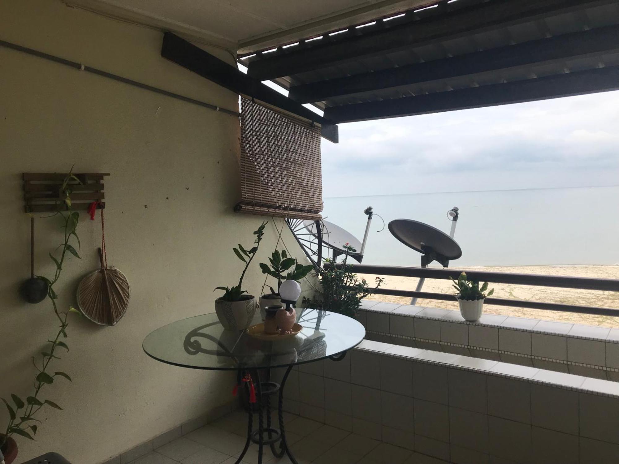 David Beachside Apartment *